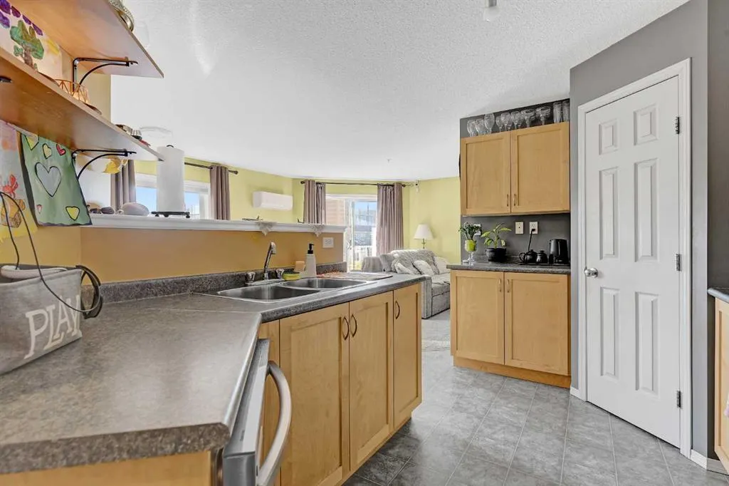 11220 104th Avenue, ##114