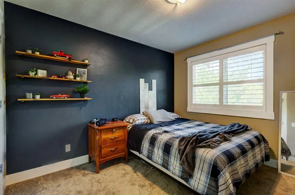 152 Mike Ralph Way SW