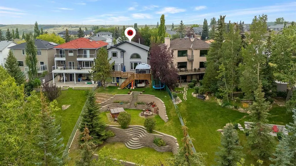 228 Macewan Park View NW