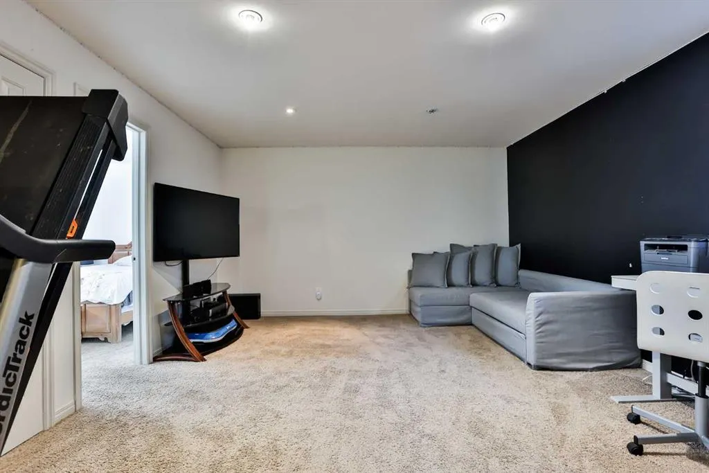 1950 Parkside Green Coaldale