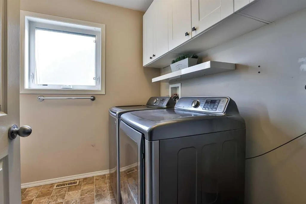 1950 Parkside Green Coaldale
