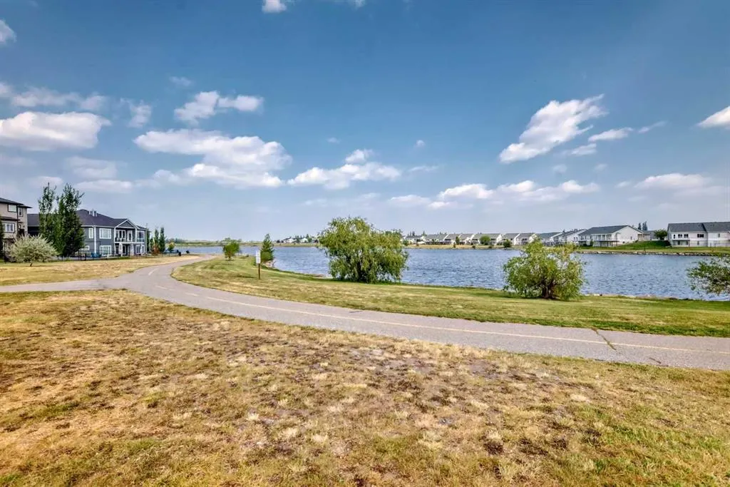 1005A Westmount Drive, #105