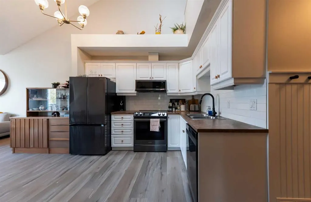 6148 Bowness Road NW, #303