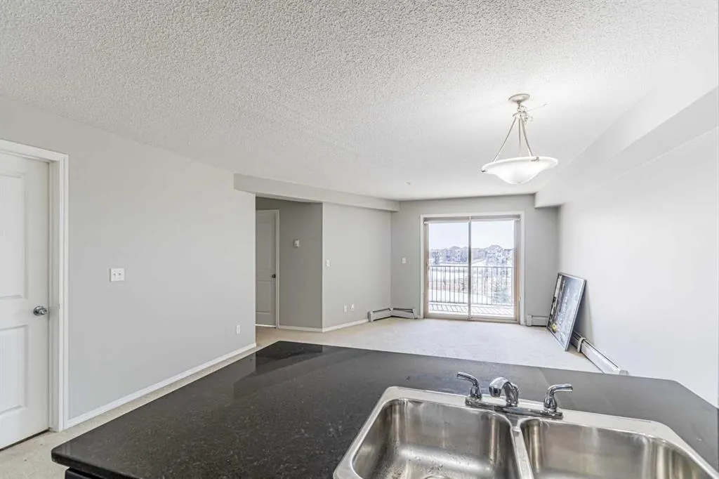 5 Saddlestone Way NE, #316