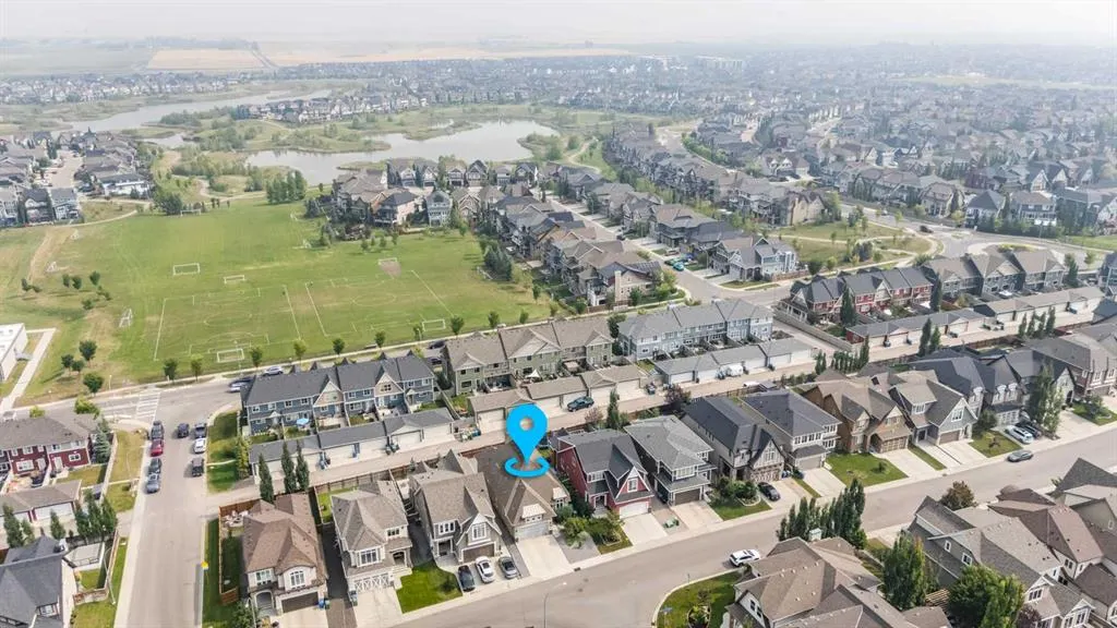 318 Mahogany Manor SE
