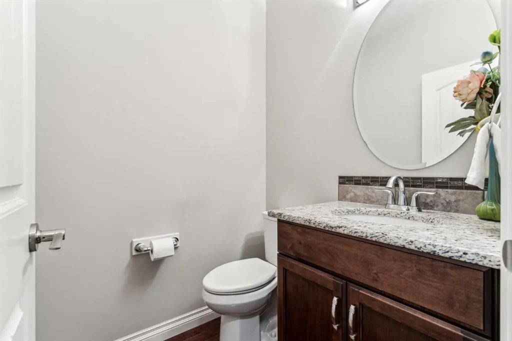 318 Mahogany Manor SE