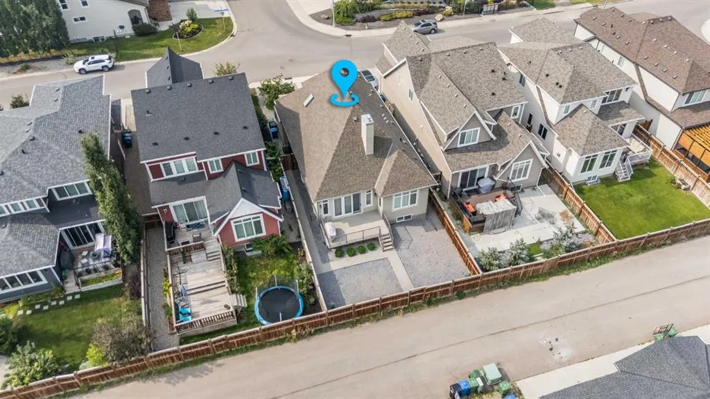 318 Mahogany Manor SE