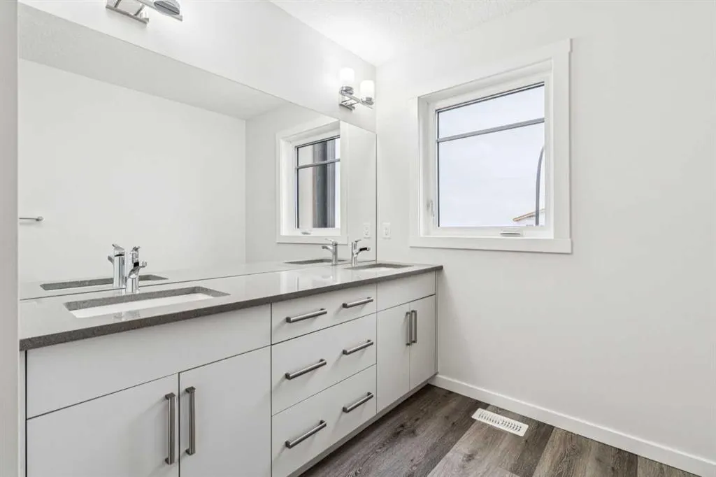 10 Heartwood Villas SE