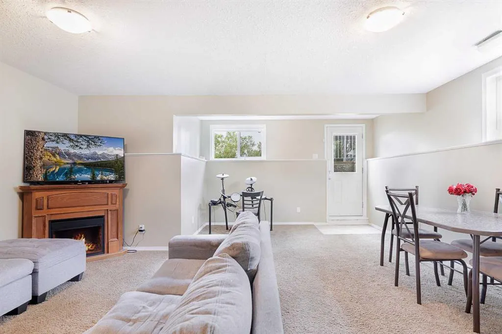 130 Morningside Point SW