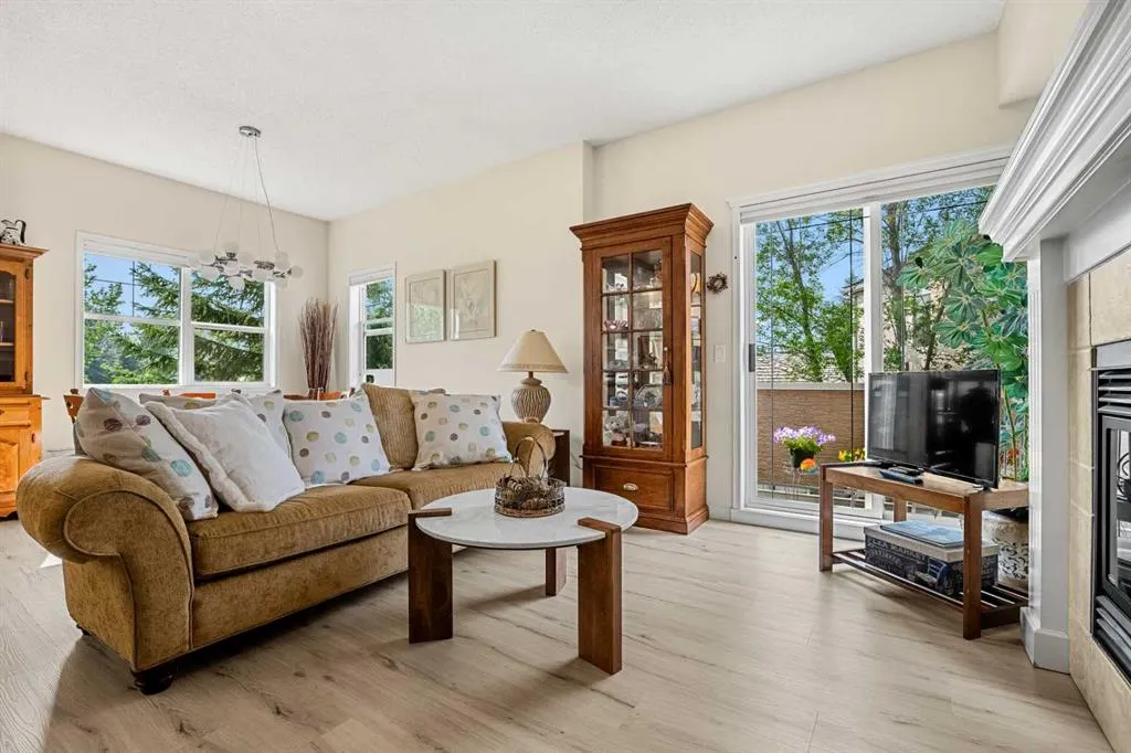 33 Parkridge View SE