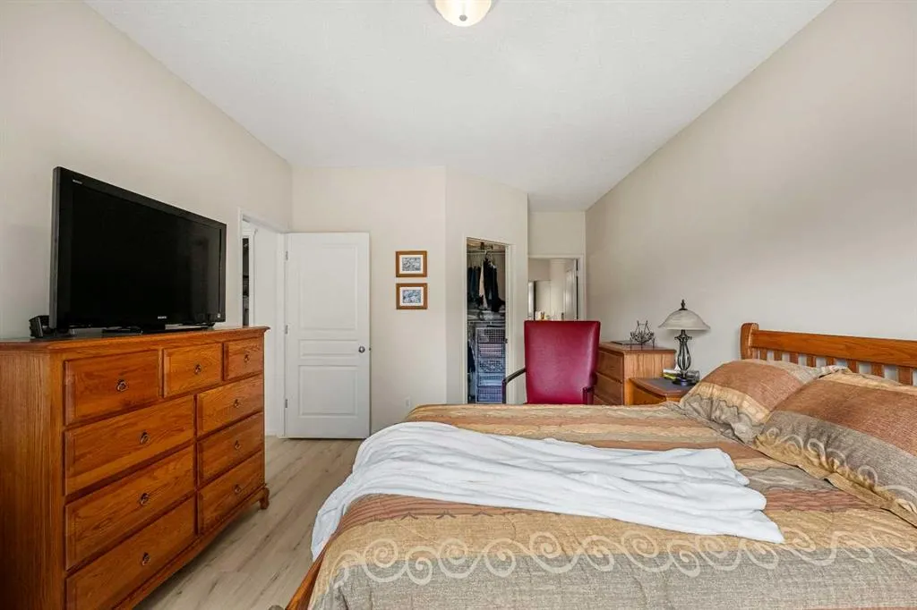 33 Parkridge View SE