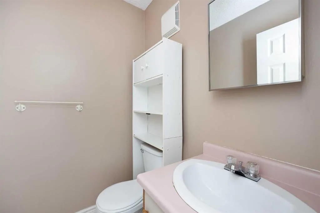 103 Grayling Crescent