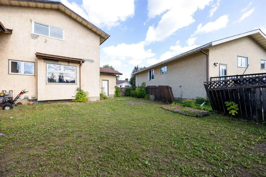 103 Grayling Crescent