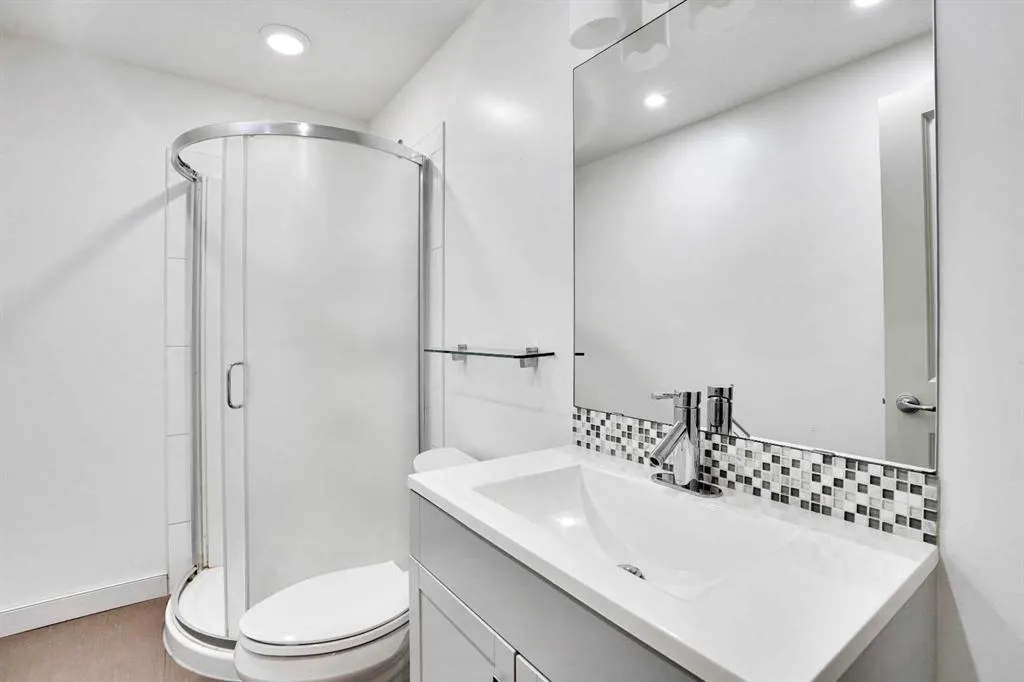 157 Rainbow Falls Boulevard