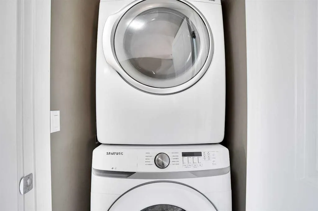 157 Rainbow Falls Boulevard