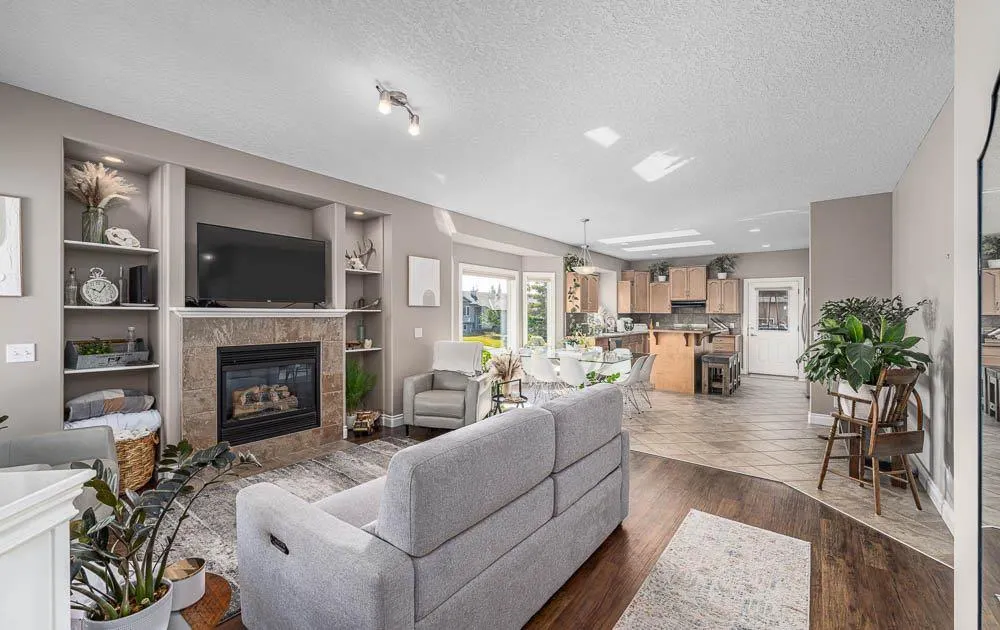 1015 Carriage Lane Drive