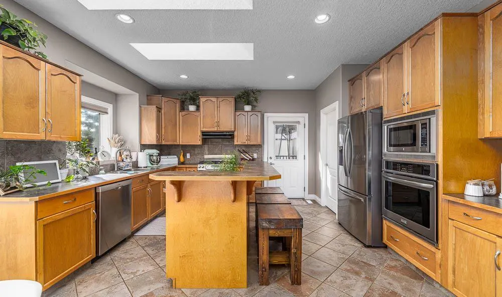 1015 Carriage Lane Drive