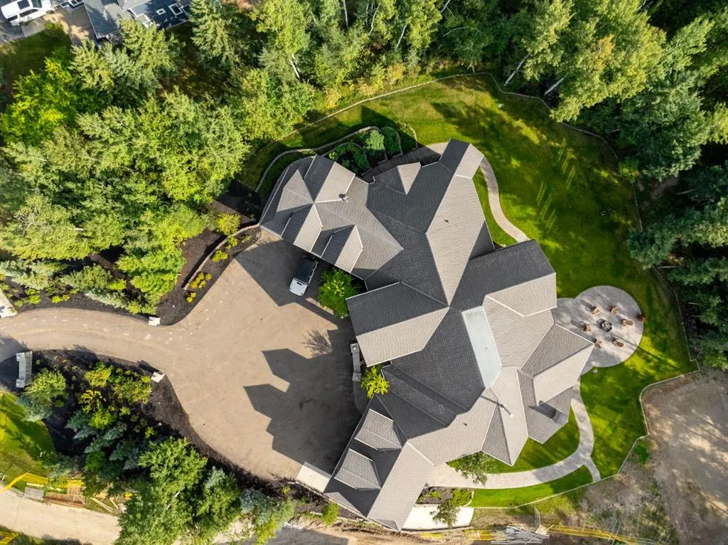 137 Wood Buffalo Way
