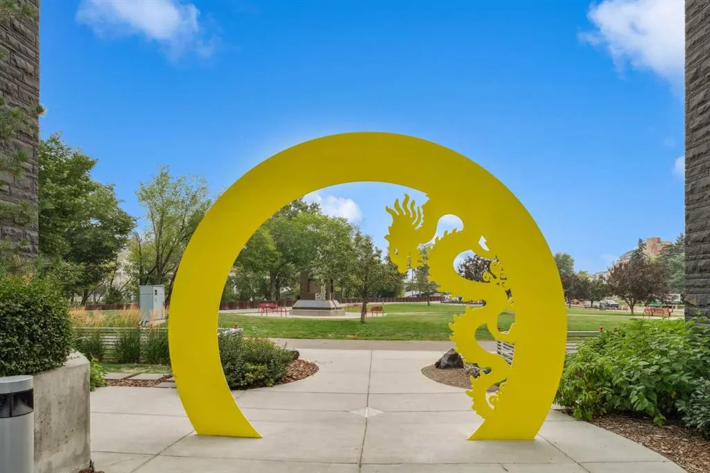 118 Waterfront Court SW, #607
