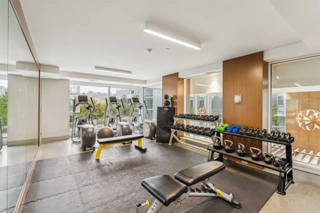 118 Waterfront Court SW, #607