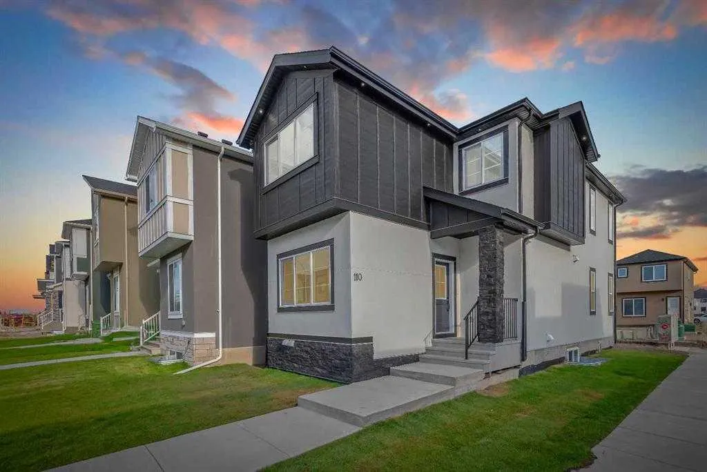 110 Saddlepeace Crescent NE