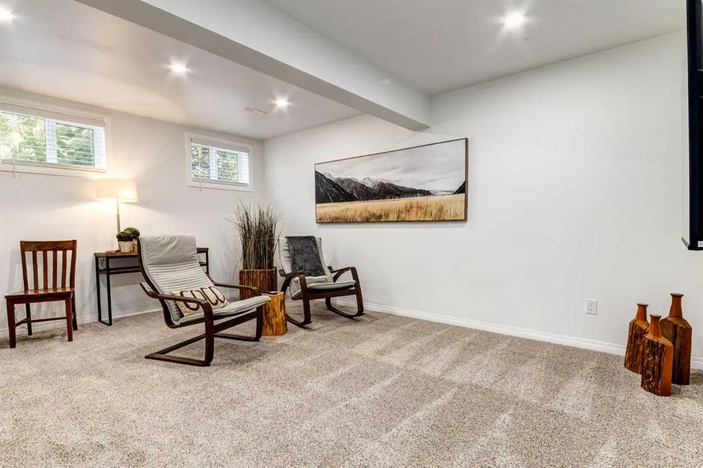 37 Prestwick Park SE