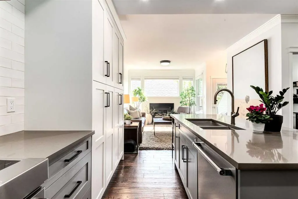 37 Prestwick Park SE