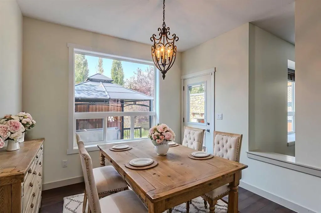 17 Luxstone Rise SW