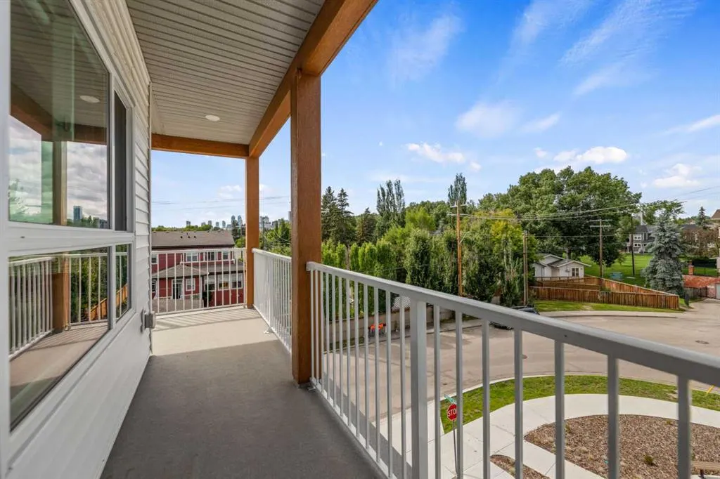 1605 17 Street SE, #302