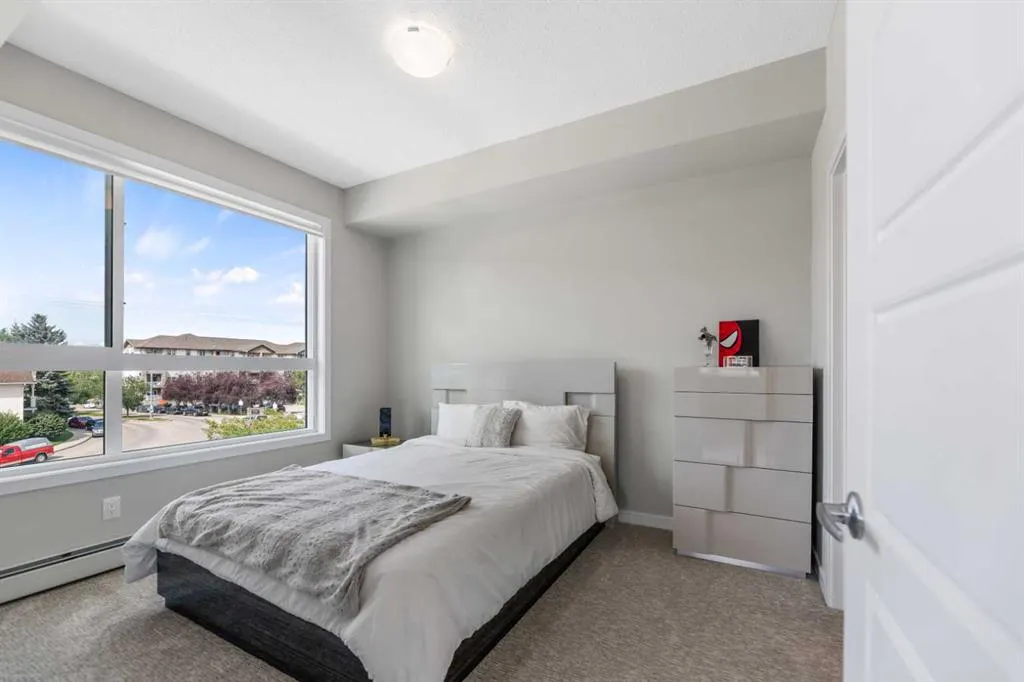 1605 17 Street SE, #302