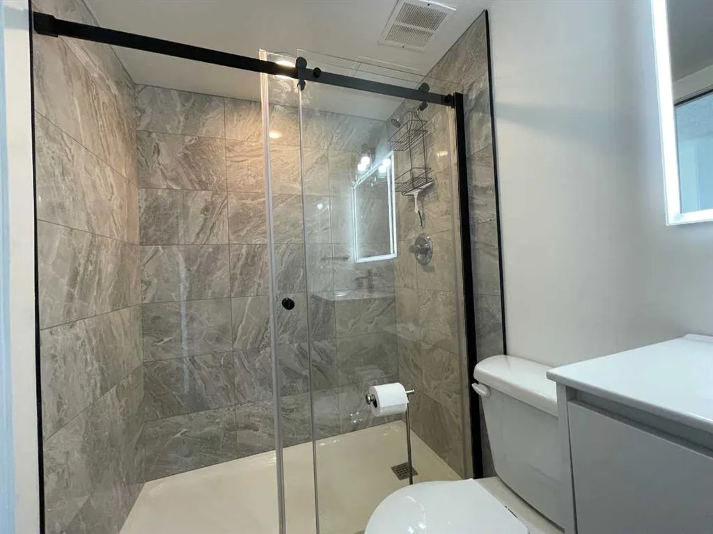 340 14 Avenue SW, #703