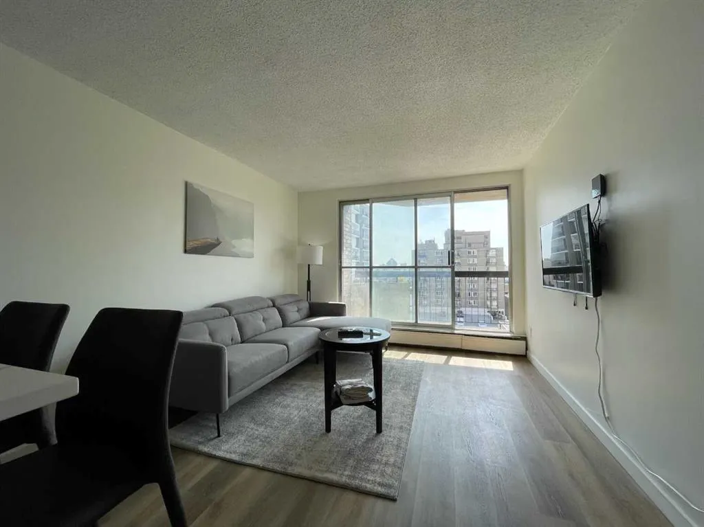340 14 Avenue SW, #703