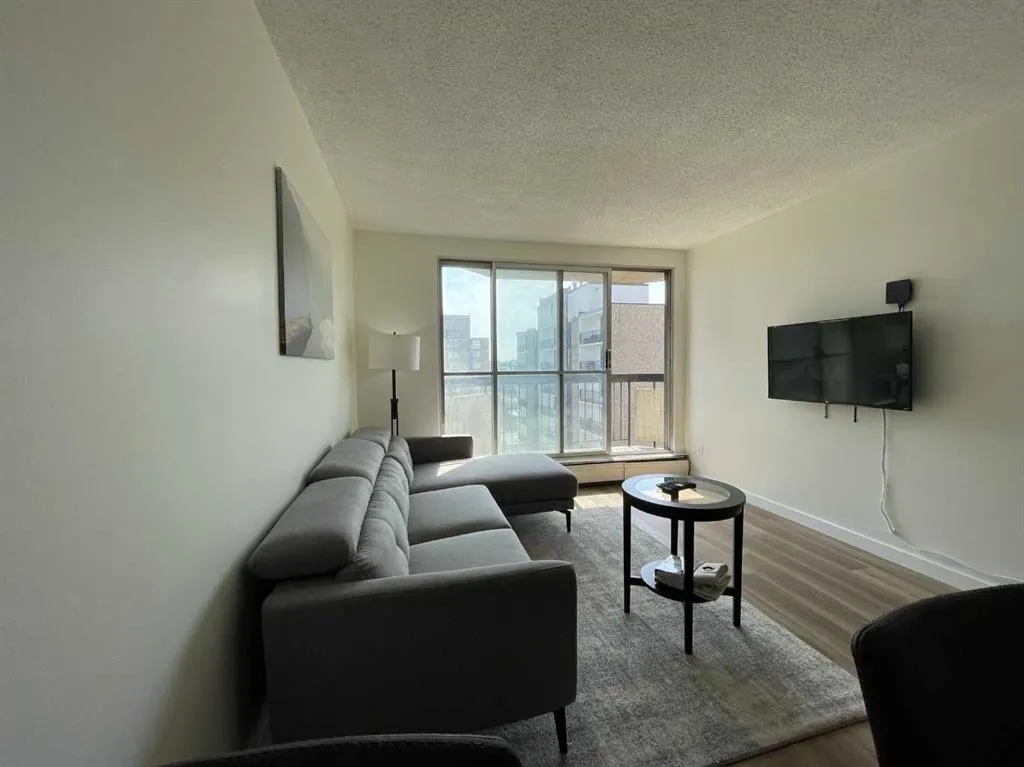 340 14 Avenue SW, #703