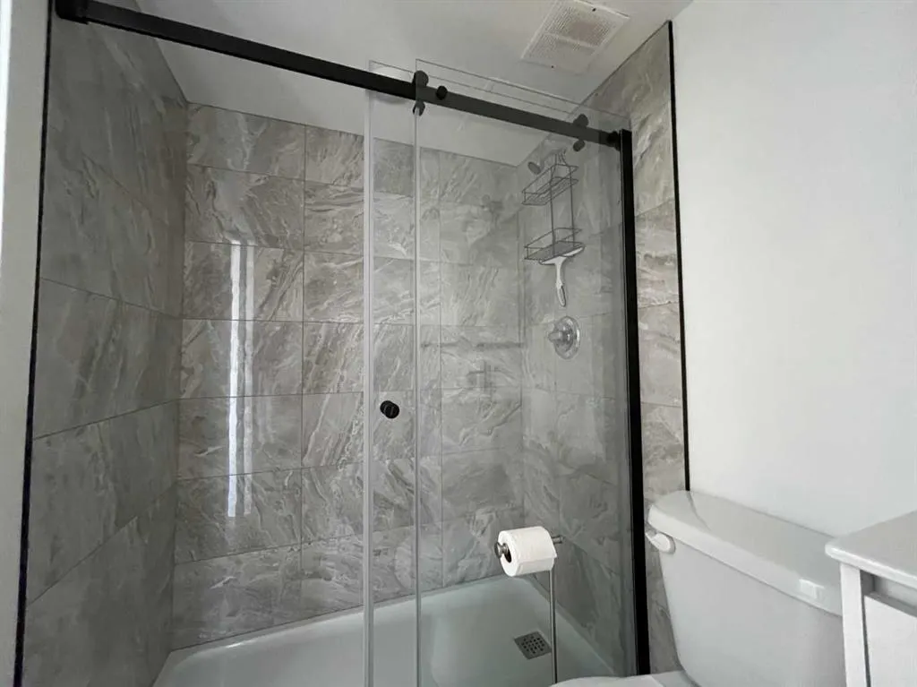 340 14 Avenue SW, #703
