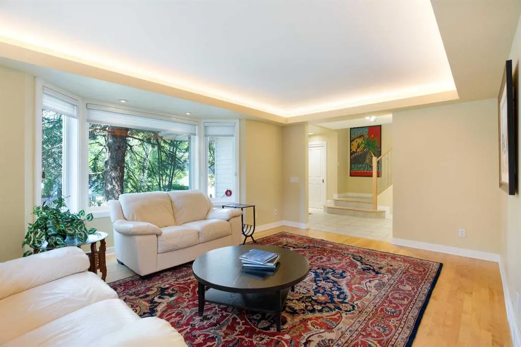 2 Varston Place NW