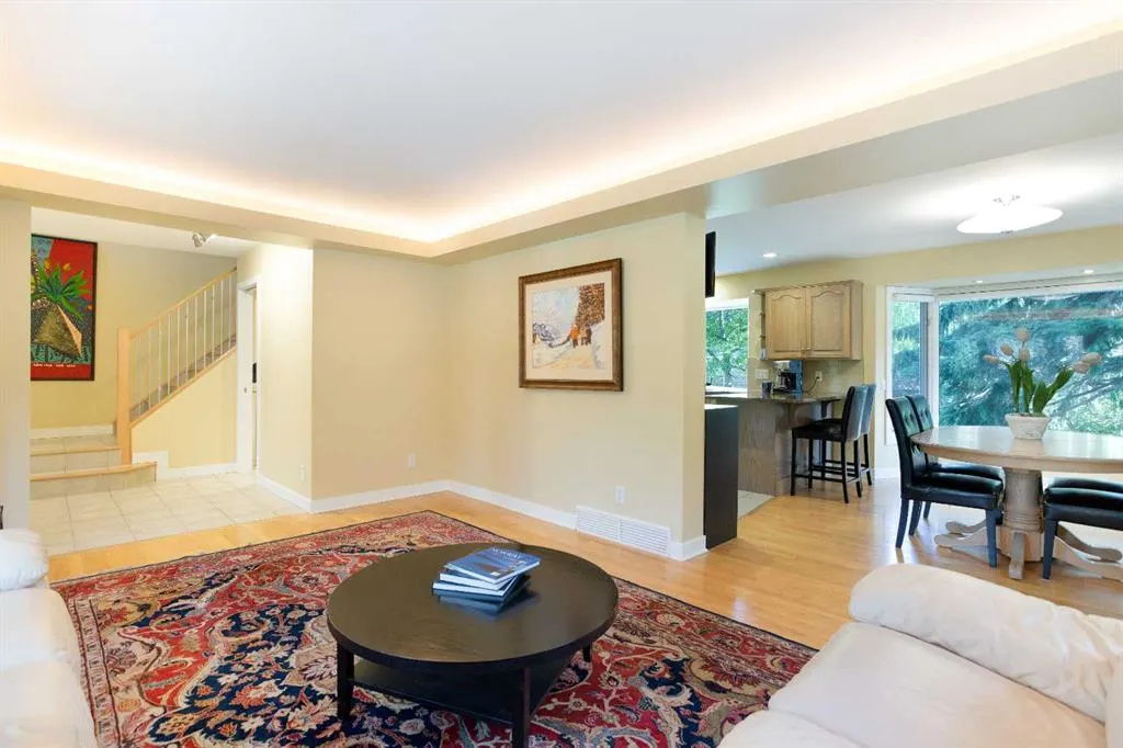 2 Varston Place NW