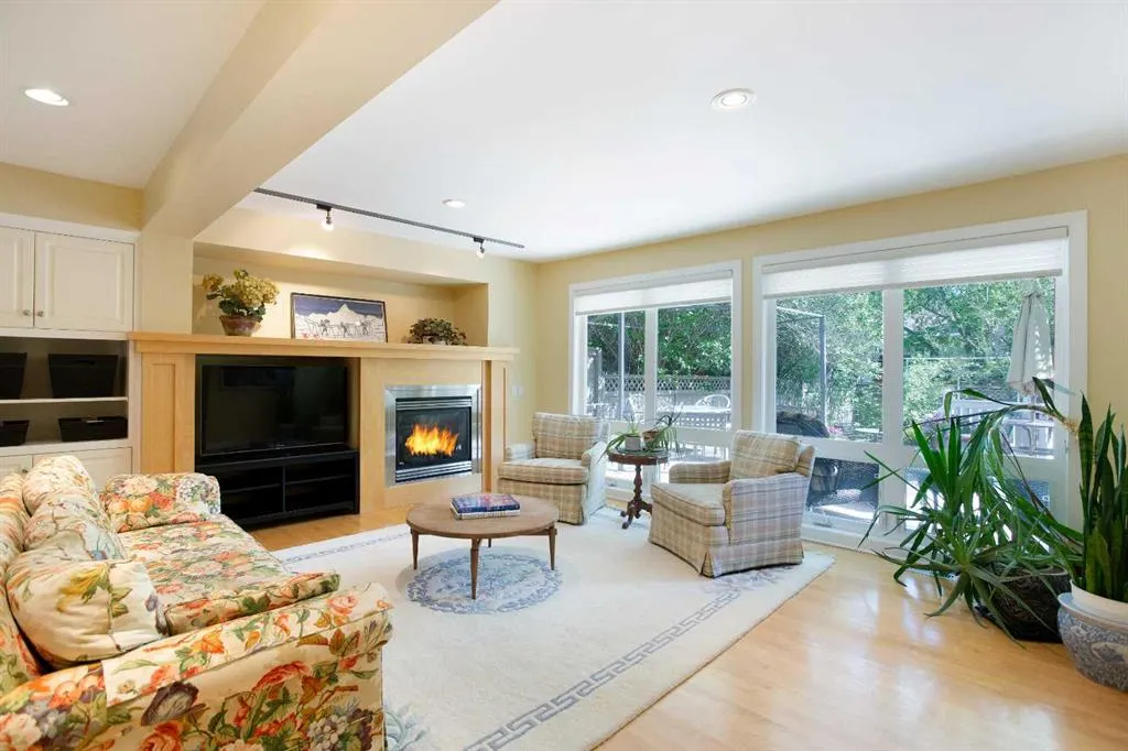 2 Varston Place NW