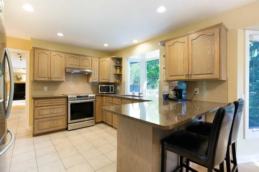 2 Varston Place NW