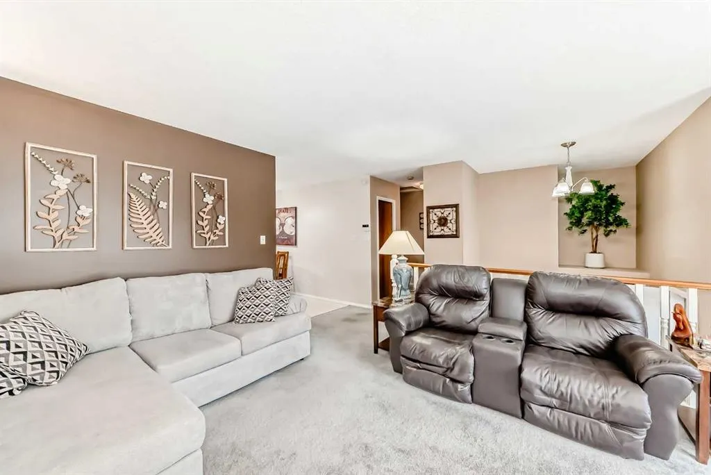 43 Staffordville Crescent N