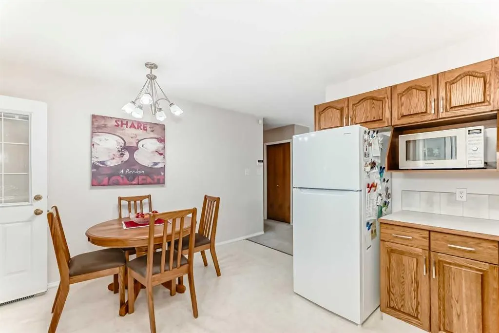 43 Staffordville Crescent N
