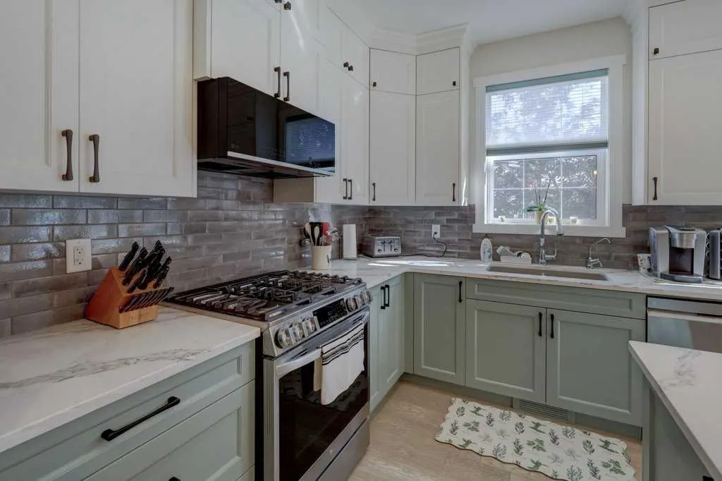 1001 8 Street NW, #3101