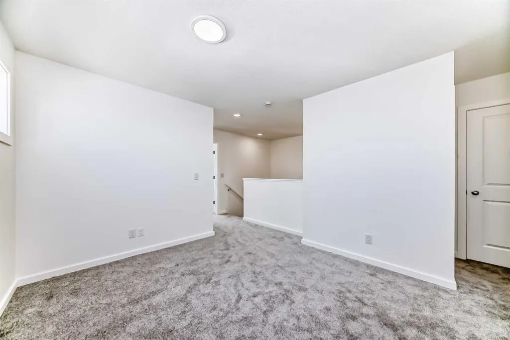 12 Starling Place NW