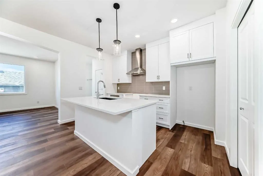 12 Starling Place NW