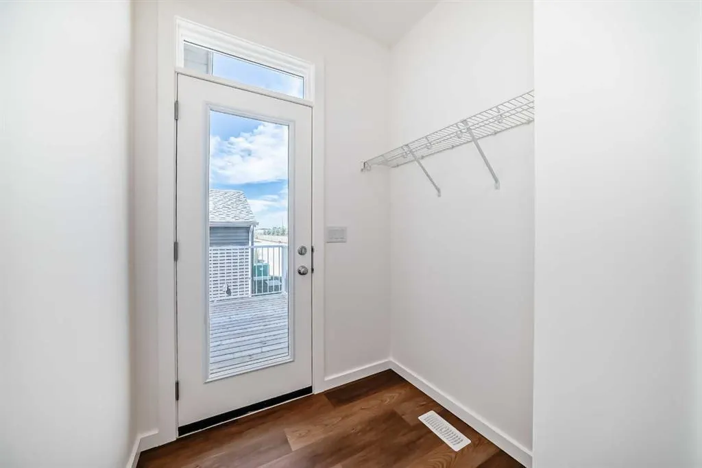 12 Starling Place NW