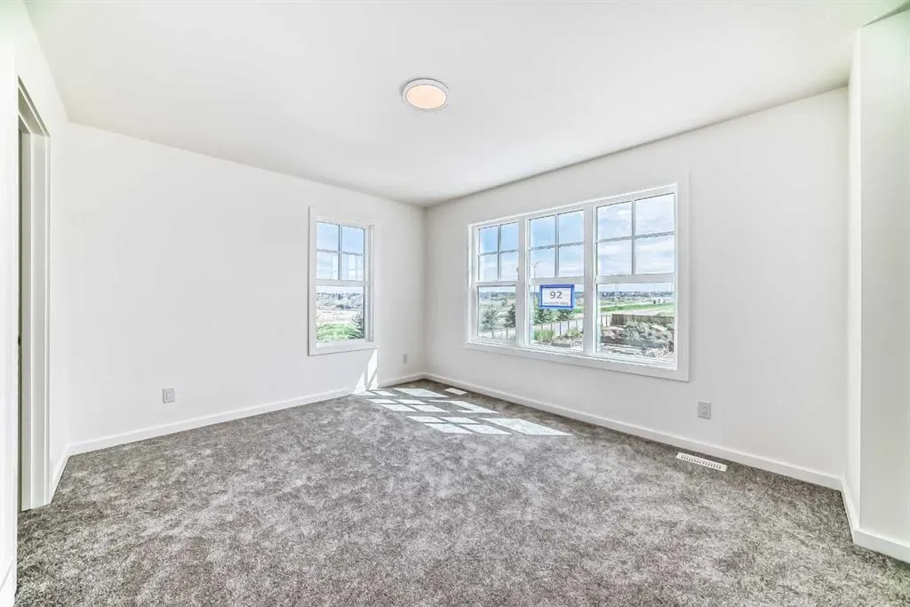 12 Starling Place NW