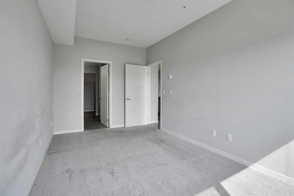 20 Seton Park SE, #203