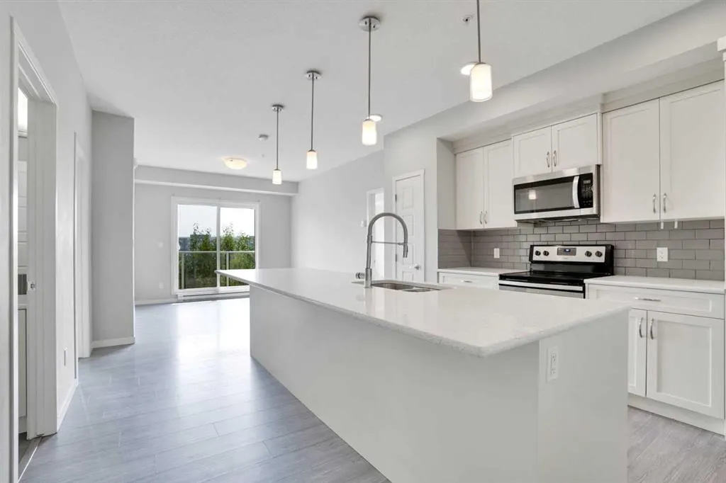 20 Seton Park SE, #203
