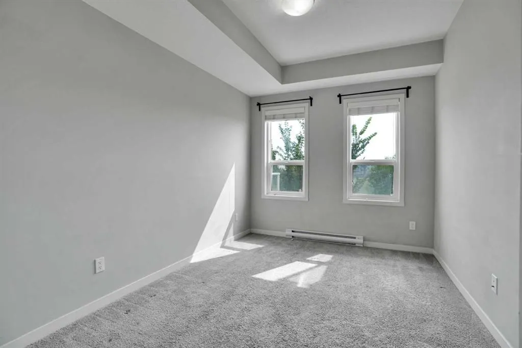 20 Seton Park SE, #203