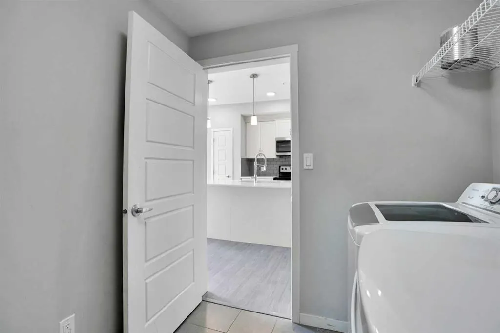 20 Seton Park SE, #203