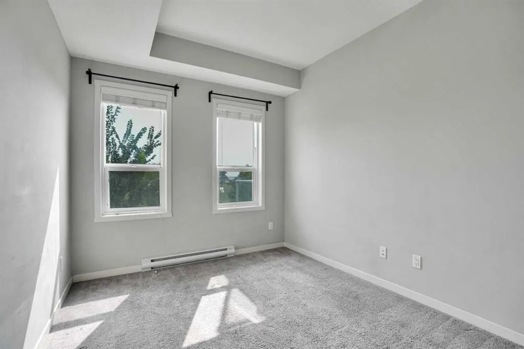 20 Seton Park SE, #203